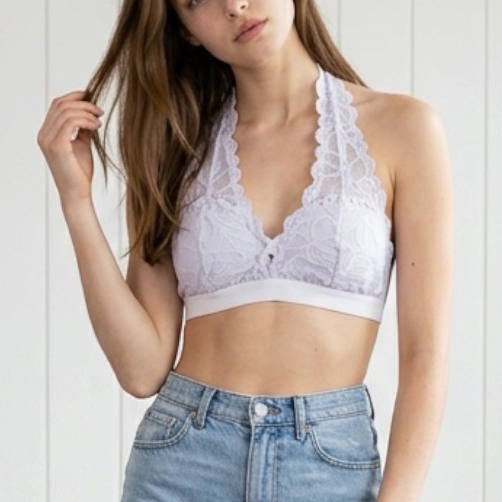 NWT Arizona Body Lace Halter Bralette S Lavender Cloud Wireless Clasp Back